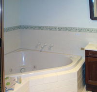 McLaren Ridge 1 - McLaren Ridge Log Cabins - Tourism Adelaide