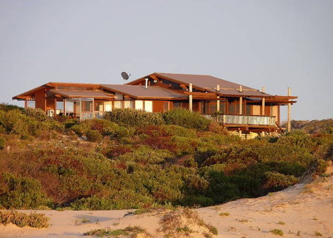 Sleaford Bay Retreat - Tourism Adelaide 9