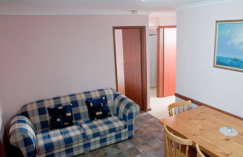 Moonta Bay Road Cabins And Cottages - Tourism Adelaide 1