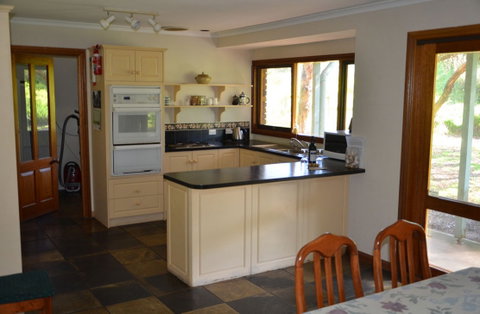 The Beach House - Normanville - Tourism Adelaide 5