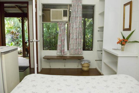 Cooktown Motel Pam's Place - Tourism Adelaide 5
