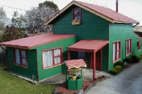 Rosie's Cottage - Tourism Adelaide 0