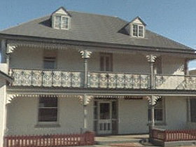George Town Heritage Hotel - Tourism Adelaide 0