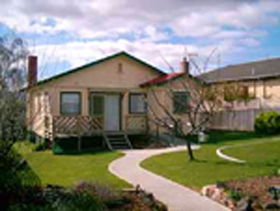 Hobart Cabins And Cottages - Tourism Adelaide 0