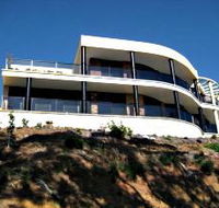 Sheer Pleasure Accommodation - Tourism Adelaide