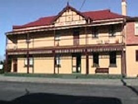 Interstate Hotel - Tourism Adelaide 0