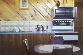 Paradise Cottage - Tourism Adelaide 0
