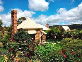 Moving Image Boutique Guest House - Tourism Adelaide 0