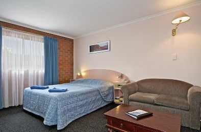 Martin Cash Motel - Tourism Adelaide 3