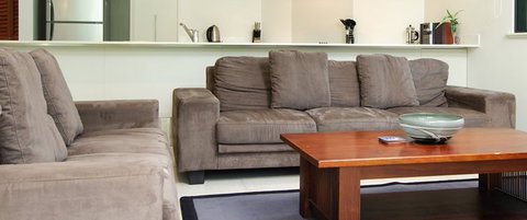 Cairns Beachfront Apartment - Tourism Adelaide 2