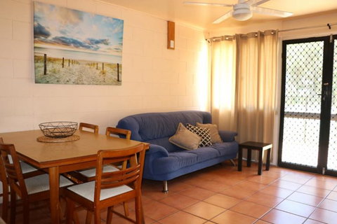 Pippies Beachhouse - Tourism Adelaide 1