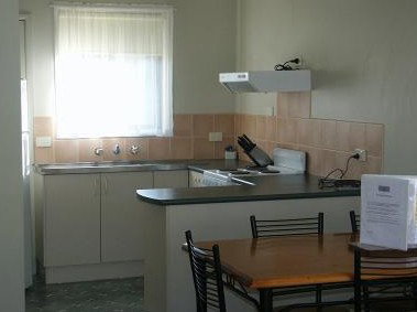 Admirals Lodge - Tourism Adelaide 3