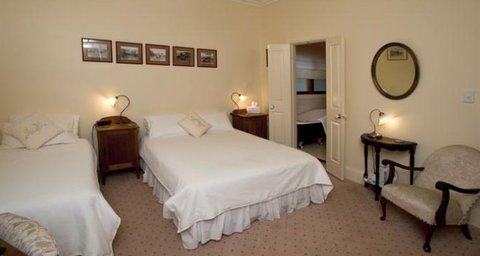Acacia House Bed And Breakfast - Tourism Adelaide 4
