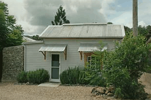 Mavis's Kitchen and Cabins - Tourism Adelaide