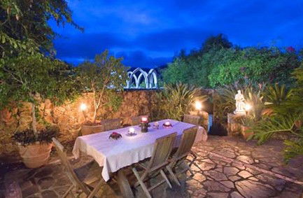Castle On The Hill Bed And Breakfast - Tourism Adelaide 2