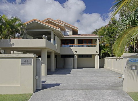 Aqua On Byron Villa B - Tourism Adelaide 4