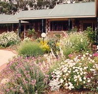 Red Gum Lagoon Cottages - Tourism Adelaide