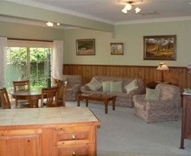 Red Gum Lagoon Cottages - Tourism Adelaide 5