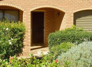 Townhouse Four - Tourism Adelaide 0
