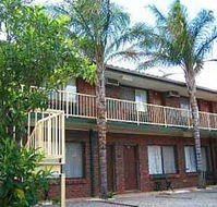 Wentworth Club Motel - Tourism Adelaide