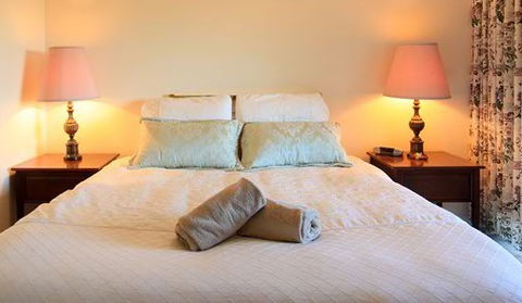Queens Cottage - Tourism Adelaide 3