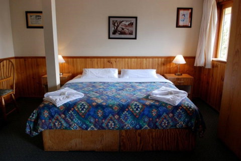 Candlelight Lodge - Tourism Adelaide 0