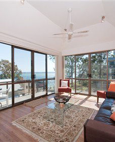 Magnus Street Treetops - Tourism Adelaide 1