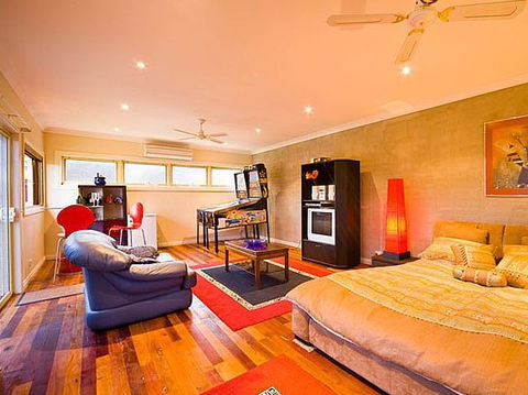 Enjoy Albury - Tourism Adelaide 4
