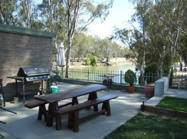 Riverview Motel - Tourism Adelaide 1
