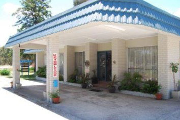 Holbrook Settlers Motel - Tourism Adelaide 1