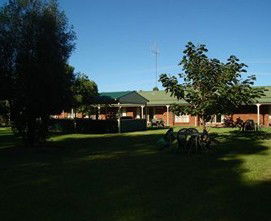 Greenways Holiday Units - Tourism Adelaide 3