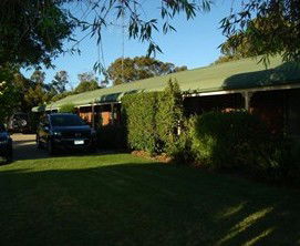 Greenways Holiday Units - Tourism Adelaide 5