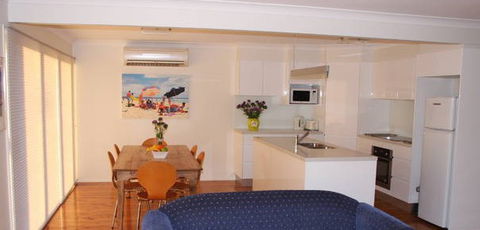 Aspect On Jones Beach - Tourism Adelaide 4