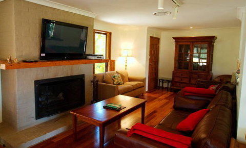 Cicada Country House - Tourism Adelaide 4