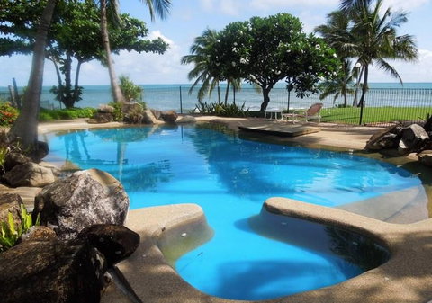 Mackay Beach Accommodation - Tourism Adelaide 1