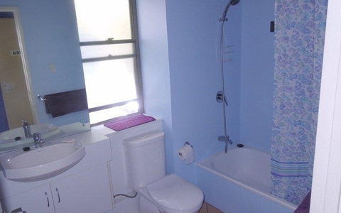 Mackay Beach Accommodation - Tourism Adelaide 3