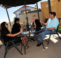 Gladstone Heights Executive Apartments - Tourism Adelaide