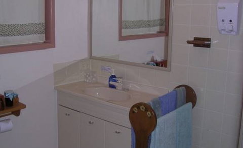 Twinstar Guesthouse And Observatory - Tourism Adelaide 1