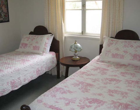 Hope Cottage Country Retreat At Assmanshausen Winery - Tourism Adelaide 0