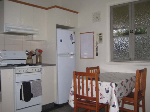 Hope Cottage Country Retreat At Assmanshausen Winery - Tourism Adelaide 1