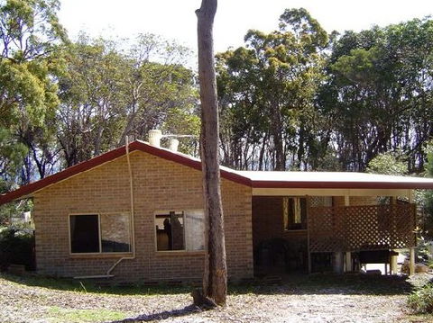 Beachcomber Moreton Island - Tourism Adelaide 1