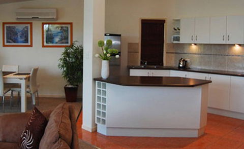 Ravensbourne Escape Kookaburra Kottage - Tourism Adelaide 2