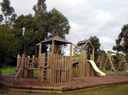 Pemberton Farm Chalets - Tourism Adelaide 3