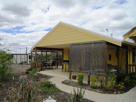 Lavendale Farmstay And Cottages - Tourism Adelaide 3