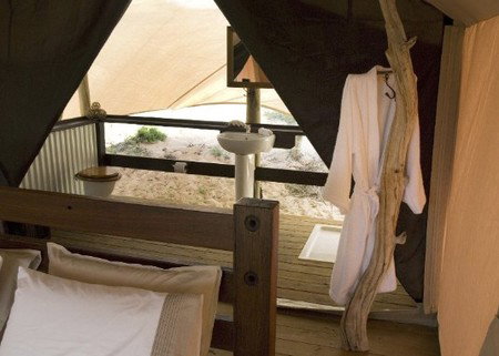 Sal Salis Ningaloo Reef - Tourism Adelaide 1