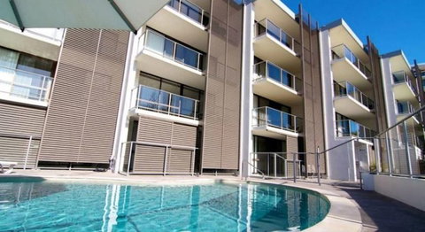 Merrima Court Holidays - Tourism Adelaide 9