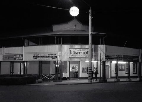 Burnett Hotel - Tourism Adelaide 0