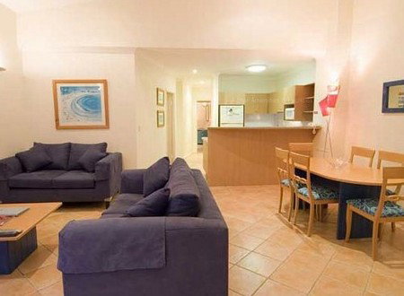 Twin Quays Noosa - Tourism Adelaide 0