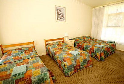 Southern Right Motor Inn - Tourism Adelaide 5
