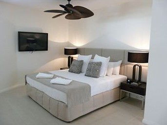 Club Tropical Resort - Tourism Adelaide 3